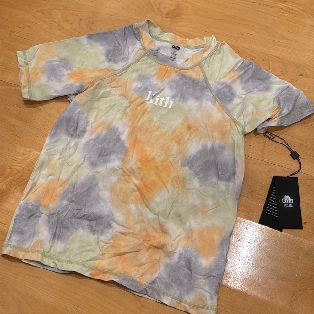 Kith rash guard